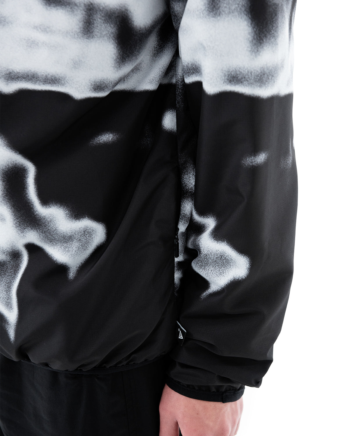 Rift Windbreaker | Blowhammer