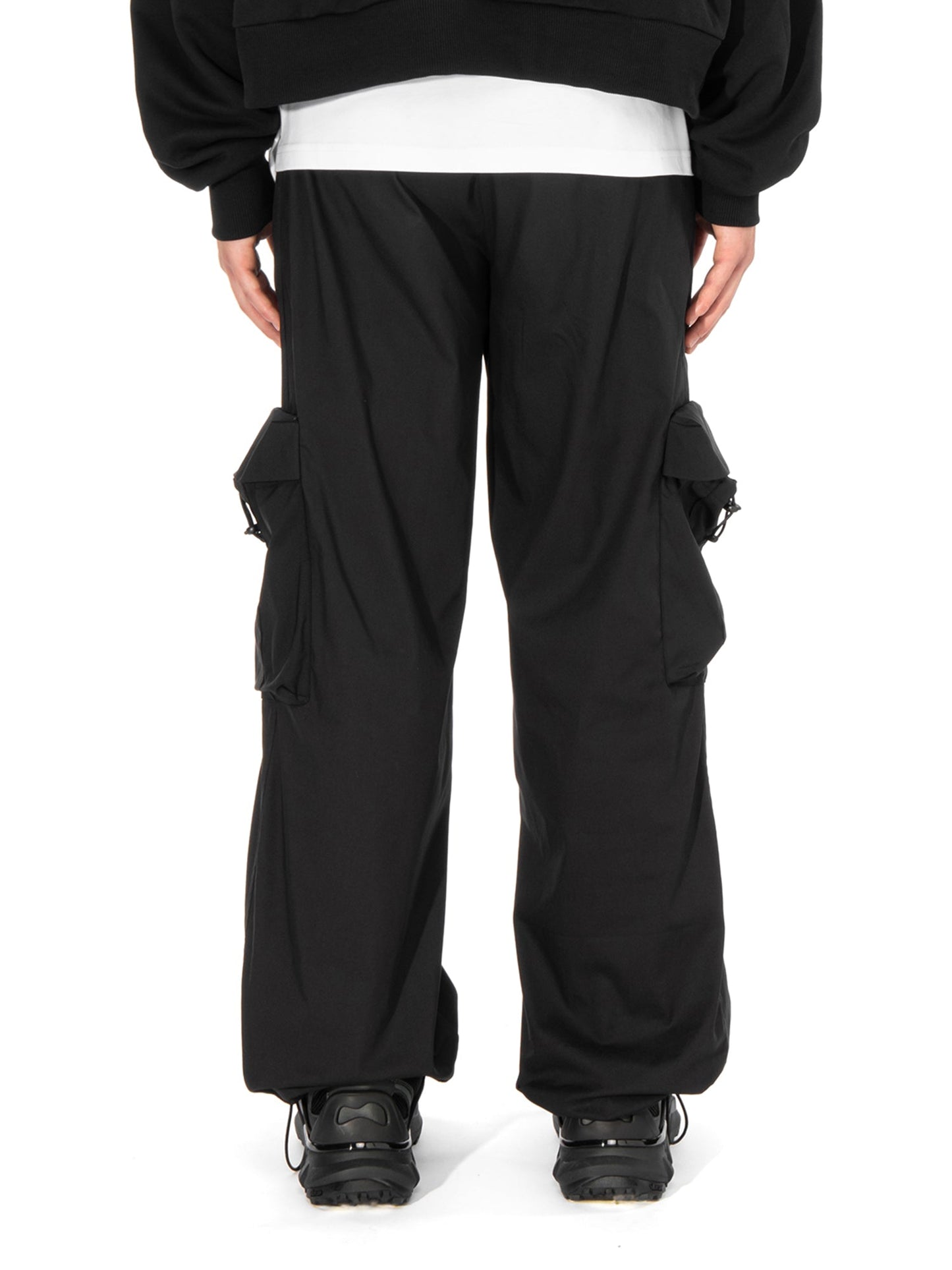 Black Cargo FW 24 | Blowhammer