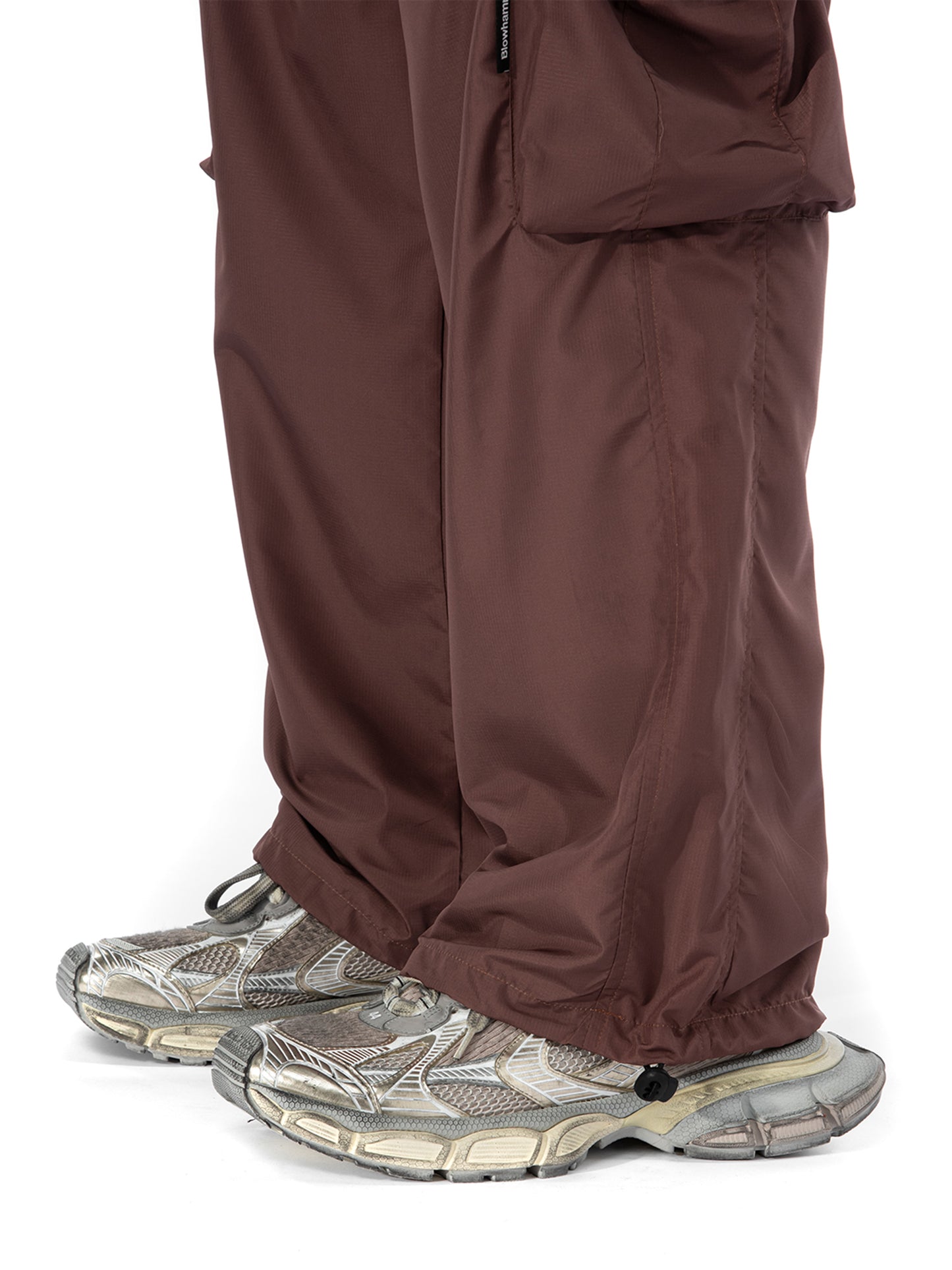 COLORED Cargo | Blowhammer, color_brown