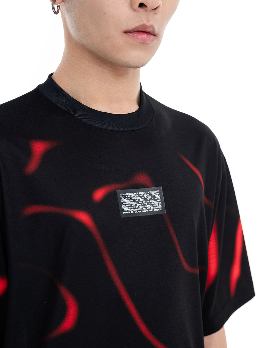 Tricou negru Tide, detaliu etichetă
